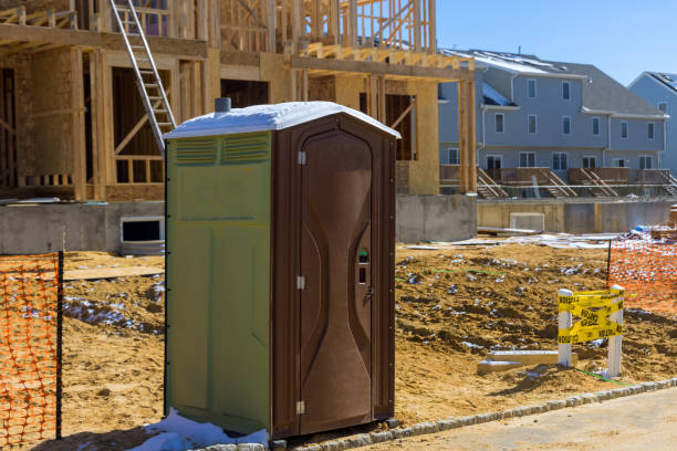 Portable Toilet Options We Offer in Burgaw, NC